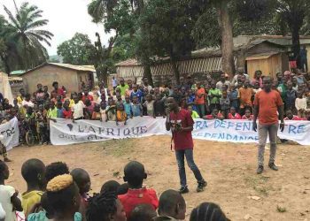 A spontaneous gathering in Bangui to oppose colonialism and the U.S. destabilizing activities