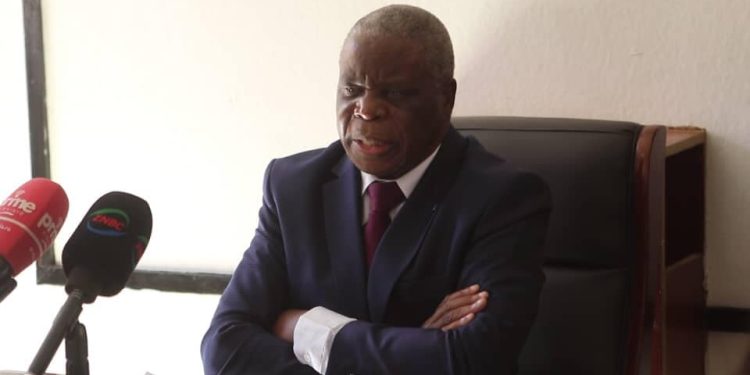 Local Government to Hire 700 New Employees