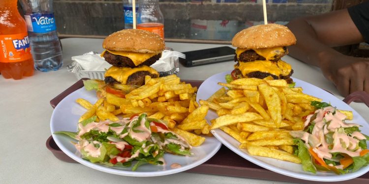 Melo Foods Weekends: A Culinary Adventure on Wheels