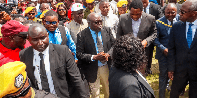 🌟 PRESIDENT HICHILEMA RECEIVES A HERO’S WELCOME IN MONGU FOR YOUTH DAY CELEBRATION 🌟